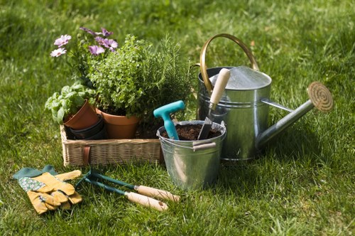 Free quote policy for landscaper and man and van services